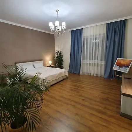 в центрі мукачева Appartement Moukatcheve