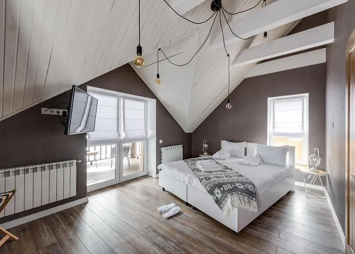 клуб яремчанський * Yaremche